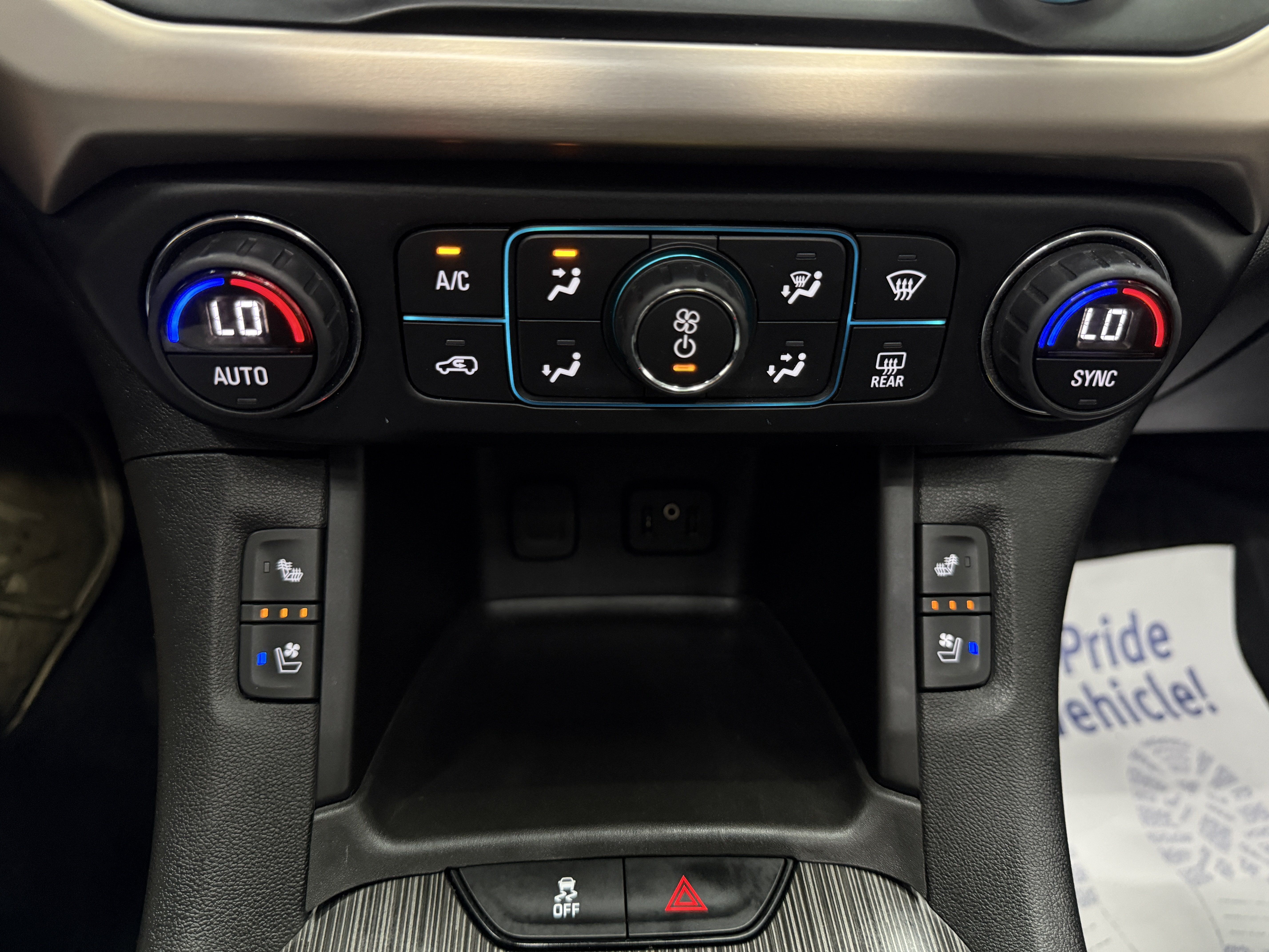 Used 2018 GMC Acadia Denali AWD/4WD image 20