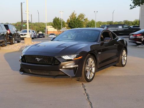 Used 2023 Ford Mustang GT Premium w/ Equipment Group 401A RWD image 3