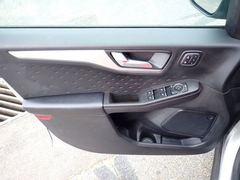 Used 2020 Ford Escape SEL AWD/4WD image 22