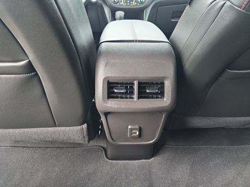 Certified 2024 Chevrolet Equinox RS image 23