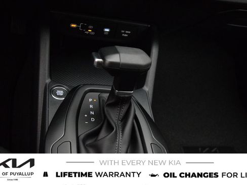 New 2026 Kia K4 FWD image 24