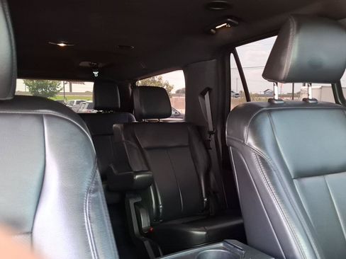 Used 2021 Ford Expedition Max XLT AWD/4WD image 16