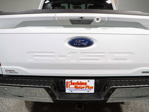 Used 2023 Ford F150 Lariat w/ Equipment Group 502A High image 8