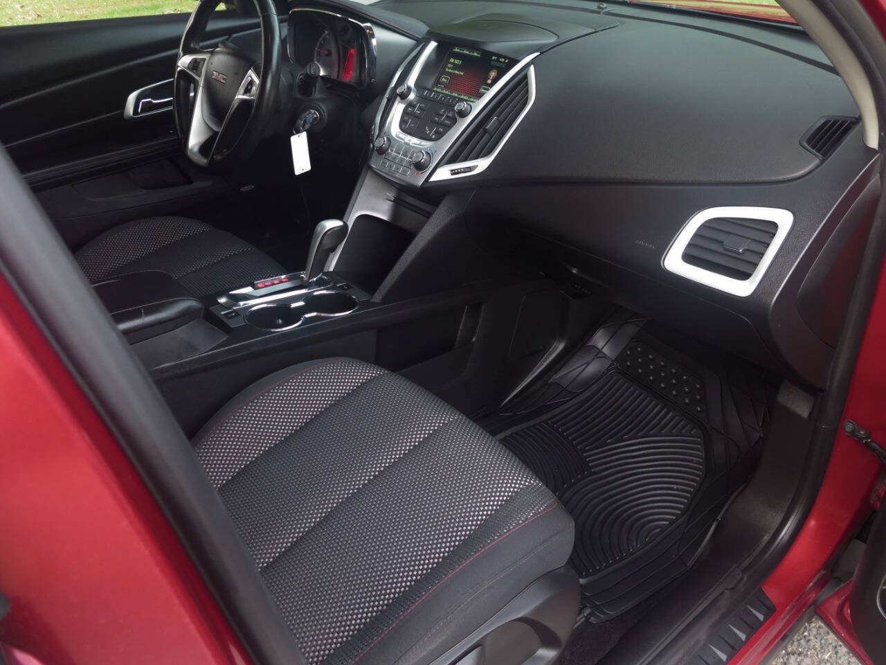 Used 2014 GMC Terrain SLE w/ Convenience Package AWD/4WD image 18