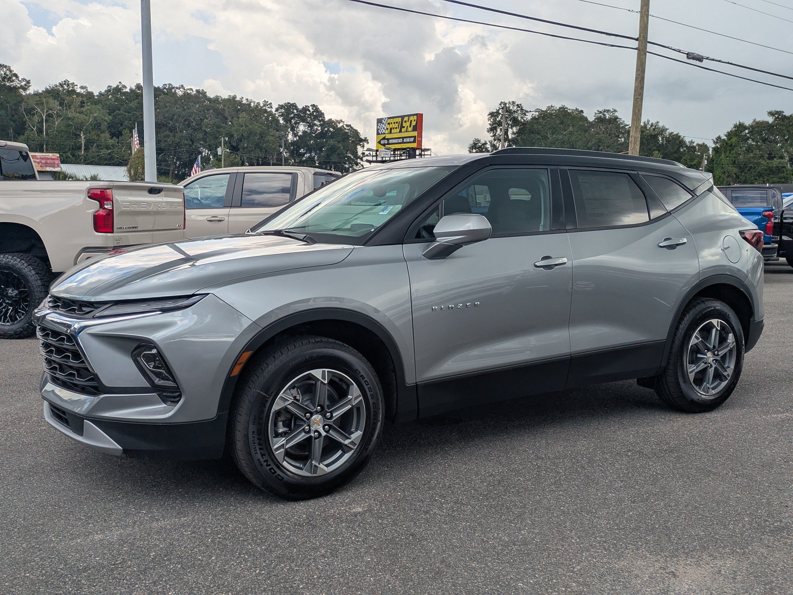 New 2026 Chevrolet Blazer LT w/ Convenience Package FWD image 8