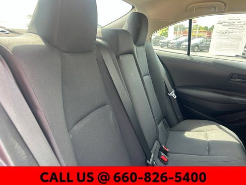 Used 2025 Toyota Corolla LE FWD image 7