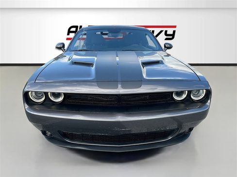 Used 2023 Dodge Challenger SXT w/ Blacktop Package image 2