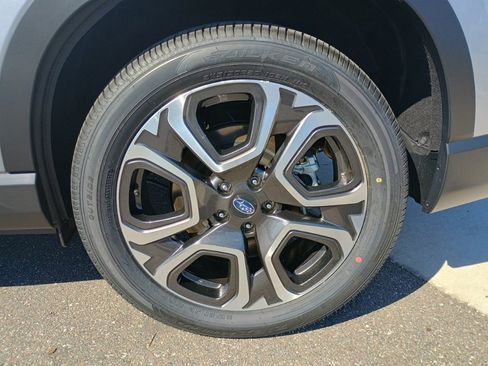 New 2026 Subaru Ascent Limited image 7