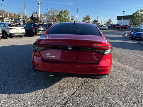Used 2024 Honda Accord EX image 5
