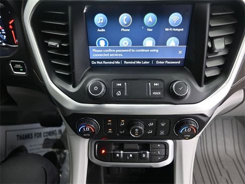 Used 2021 GMC Acadia SLT w/ Technology Package image 15