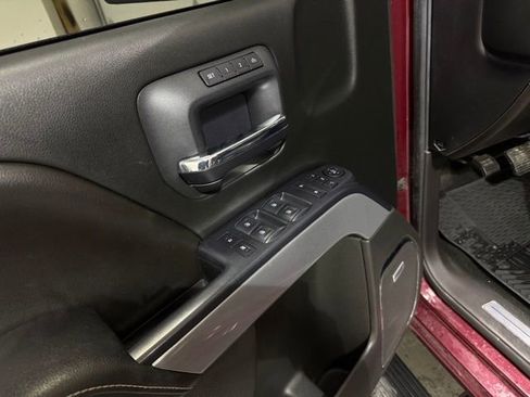 Used 2015 Chevrolet Silverado 1500 LTZ Z71 w/ LTZ Plus Package image 9