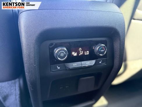 Used 2025 Chevrolet Traverse RS w/ LPO, Floor Liner Package image 40