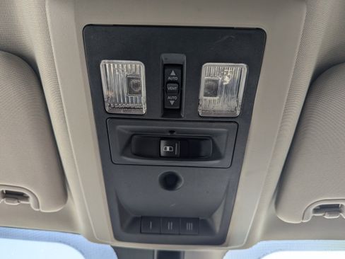 Used 2017 RAM 2500 Laramie w/ Protection Group AWD/4WD image 27