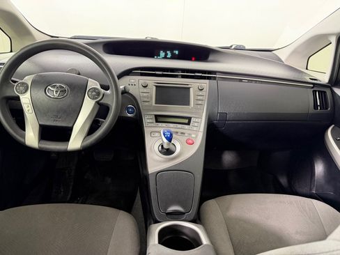 Used 2015 Toyota Prius Two FWD image 21