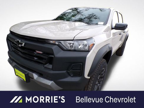 New 2026 Chevrolet Colorado Trail Boss AWD/4WD image 1