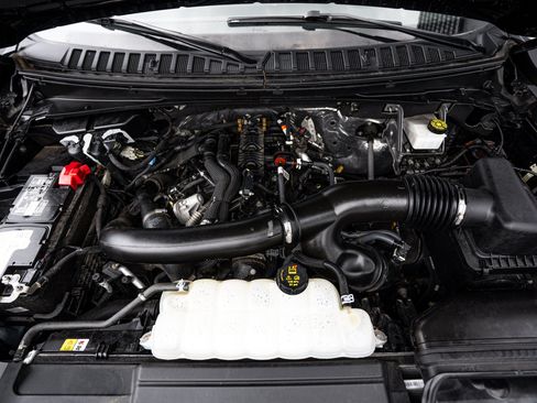 Used 2023 Lincoln Navigator Reserve AWD/4WD image 21