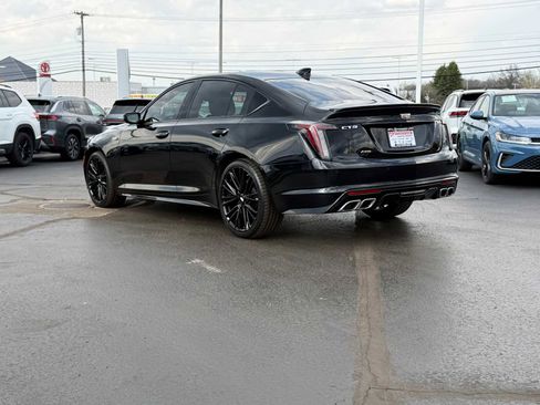 Used 2022 Cadillac CT5 V w/ LPO, ONYX Package AWD/4WD image 6