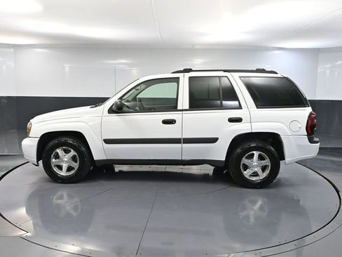 Used 2005 Chevrolet TrailBlazer LS w/ LS Preferred Equipment Group AWD/4WD image 9