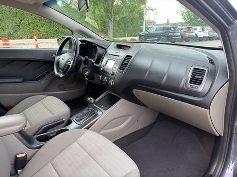 Used 2015 Kia Forte EX w/ UVO Package W/17" Alloys FWD image 13