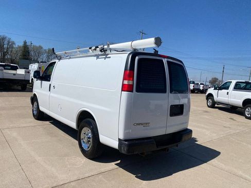 Used 2013 Chevrolet Express 2500 image 9