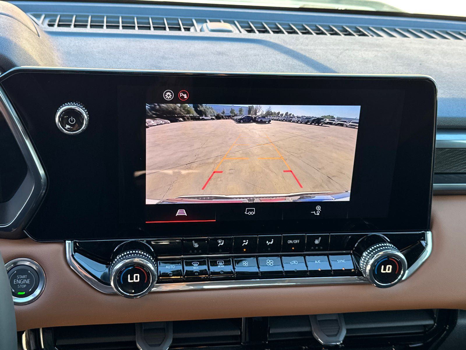 Used 2026 GMC Canyon AT4 AWD/4WD image 35