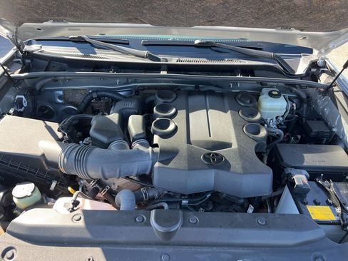 Used 2022 Toyota 4Runner SR5 Premium image 28