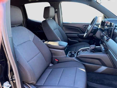 Used 2024 Chevrolet Colorado Trail Boss w/ Advanced Trailering Package image 25