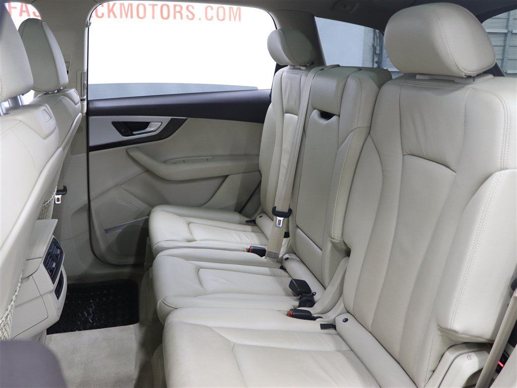 Used 2017 Audi Q7 2.0T Premium Plus AWD/4WD image 11