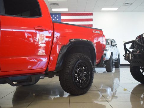 Used 2019 Chevrolet Colorado Z71 image 18