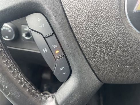 Used 2023 Chevrolet Express 3500 Work Van w/ Driver Convenience Package image 24