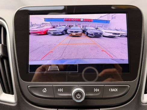Used 2023 Chevrolet Malibu LT FWD image 23