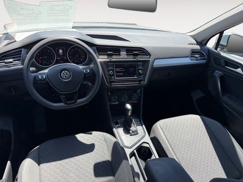 Used 2019 Volkswagen Tiguan S FWD image 15
