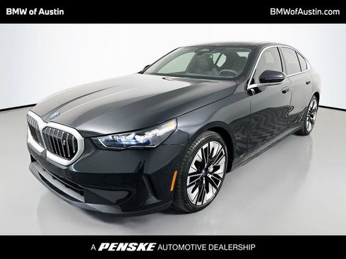 Used 2024 BMW i5 eDrive40i w/ Convenience Package RWD image 1