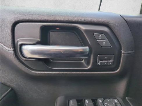 Used 2019 Chevrolet Silverado 1500 High Country AWD/4WD image 30