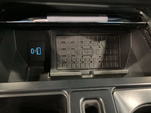 Used 2023 Ford F150 Lariat w/ Equipment Group 502A High image 24