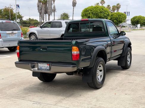 Used 2002 Toyota Tacoma PreRunner RWD image 11