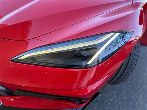 Used 2021 Chevrolet Corvette Stingray Premium Conv w/ Z51 Performance Package image 9