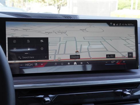 Used 2026 BMW X7 xDrive40i w/ Executive Package image 27