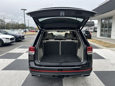 Used 2024 Volkswagen Atlas SEL image 5