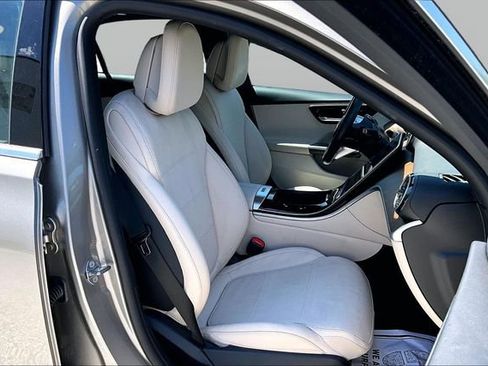 Certified 2023 Mercedes-Benz C 300 4MATIC Sedan image 32