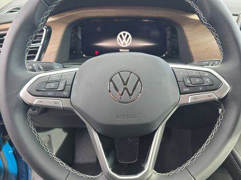 New 2026 Volkswagen Atlas SE image 28