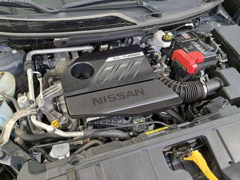 Used 2023 Nissan Rogue S image 28