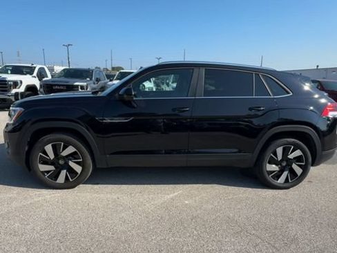 Used 2026 Volkswagen Atlas Cross Sport SE AWD/4WD image 6