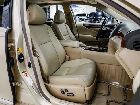 Used 2007 Lexus LS 460 RWD image 51
