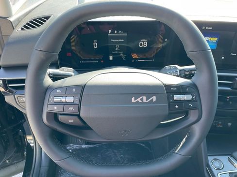 New 2026 Kia Sportage LX image 13