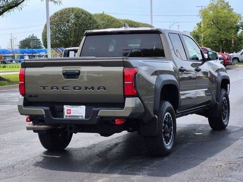 Certified 2026 Toyota Tacoma TRD Off-Road AWD/4WD image 5