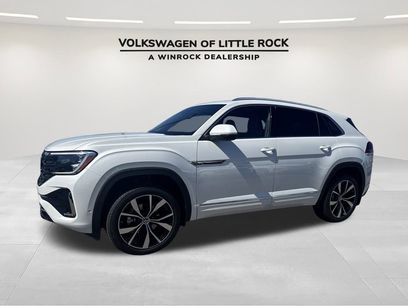 New 2025 Volkswagen Atlas Cross Sport SEL Premium R-Line