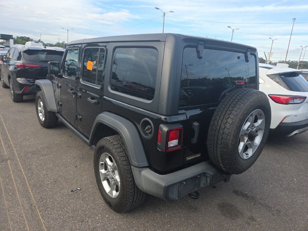 Used 2021 Jeep Wrangler Unlimited Sport AWD/4WD image 3