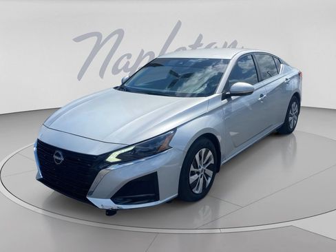 Used 2023 Nissan Altima 2.5 S FWD image 4