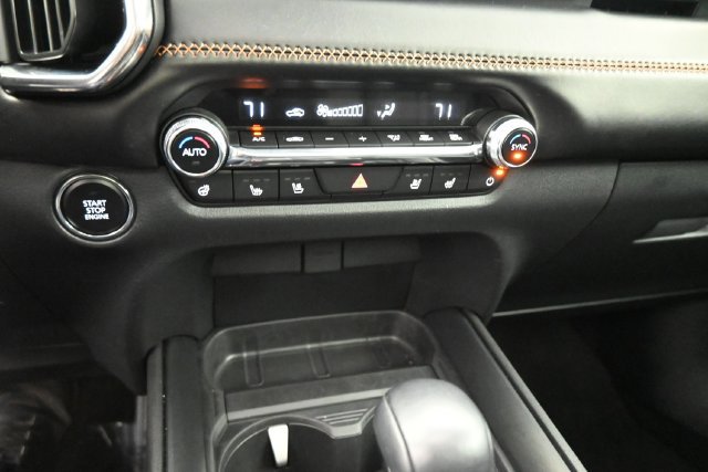 Certified 2026 MAZDA CX-50 2.5 Turbo w/ Accent Package AWD/4WD image 15